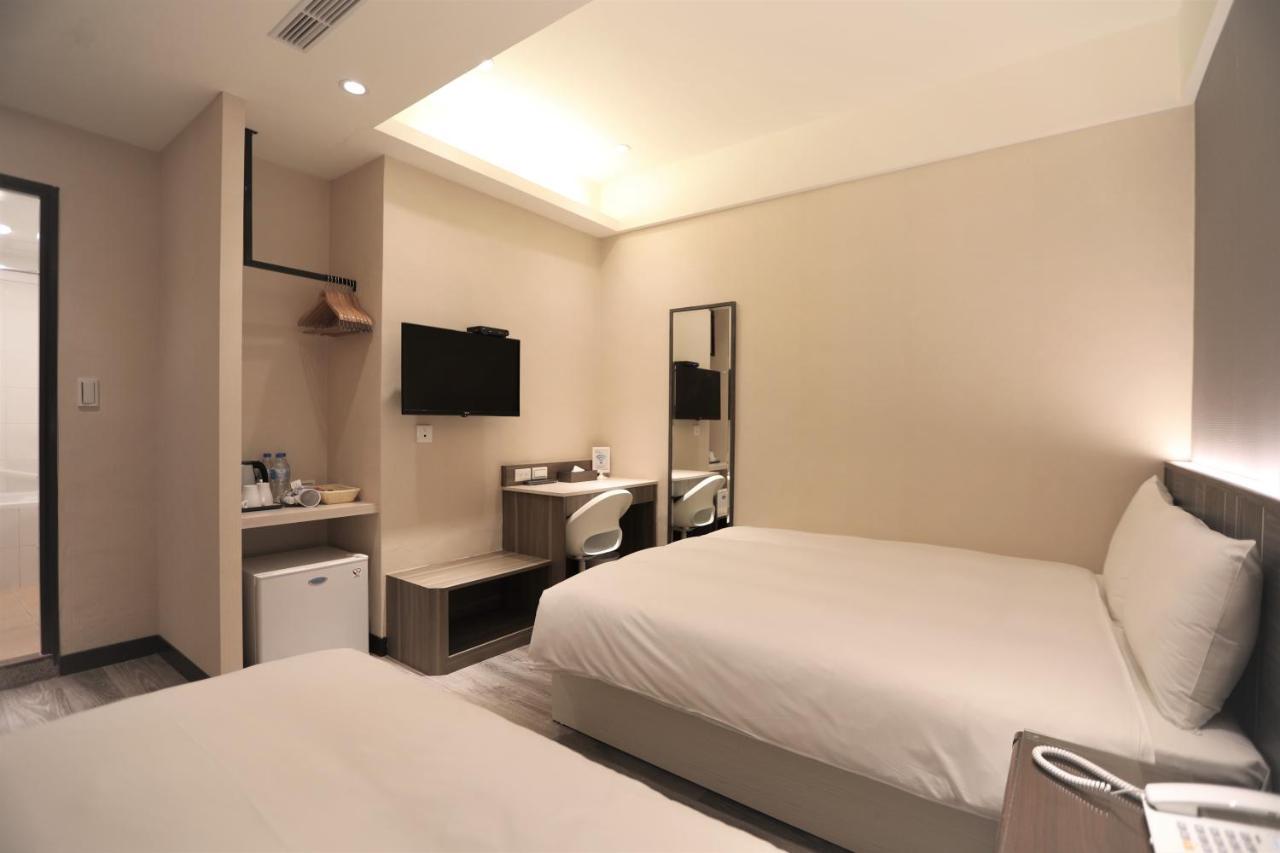 Chair Man Hotel Taipei Eksteriør billede
